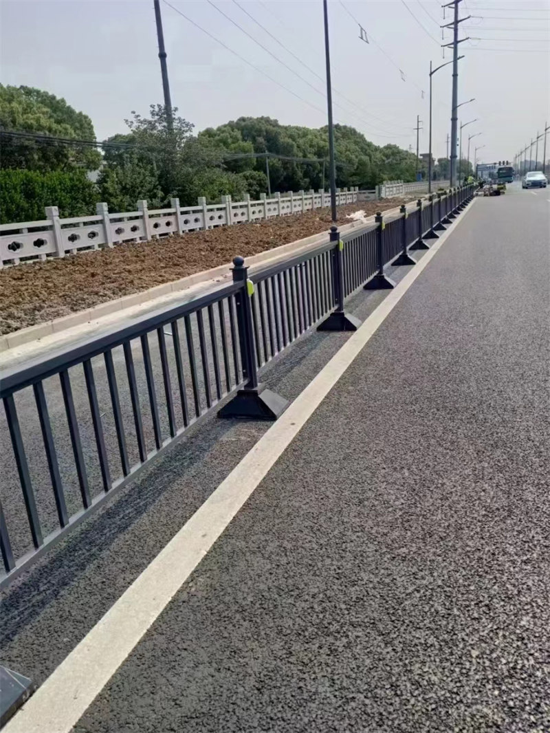 道路護欄